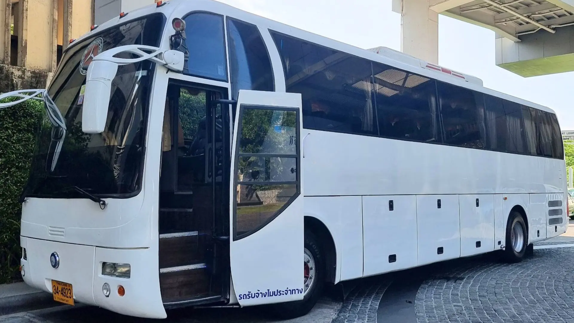 bus