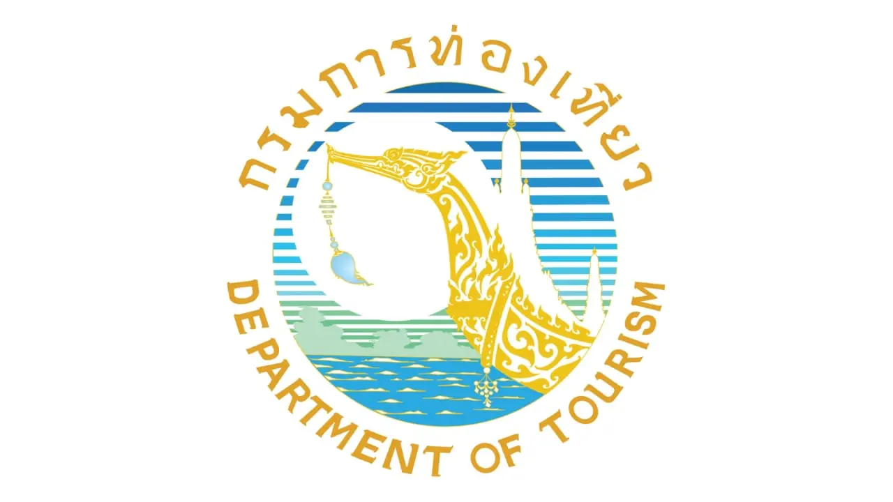 Logo del Department of Tourism de Tailandia, con una barcaza real dorada y letras en tailandés