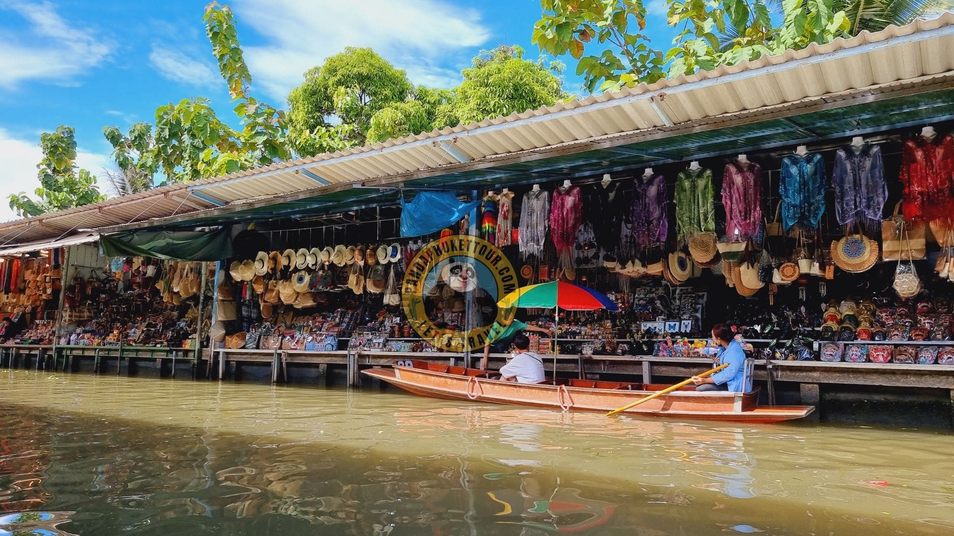 MARCHÉ FLOTTANT DE DAMNOEN SADUAK EN THAÏLANDE 9 vendeurs du marché flottant