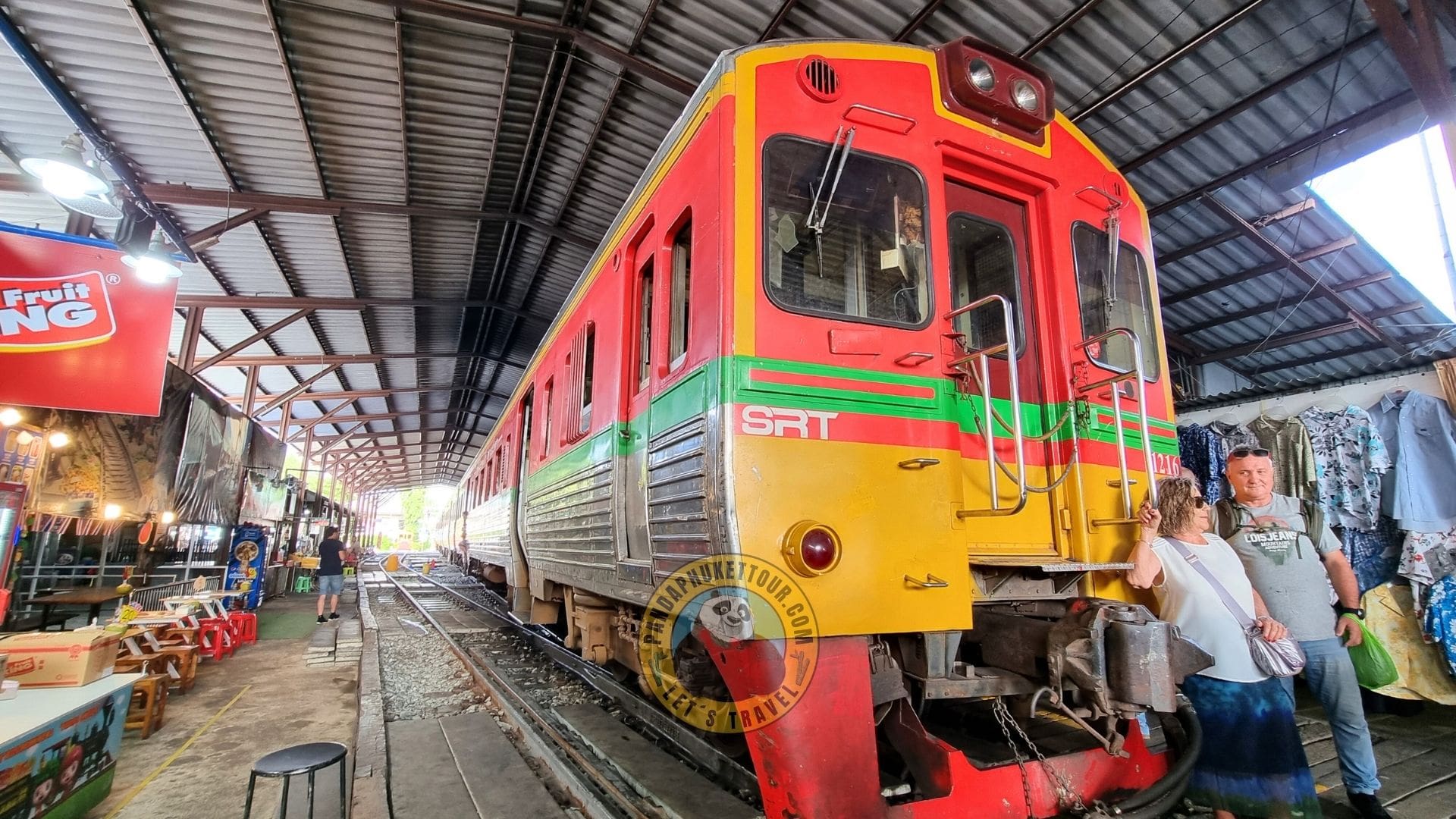 train panda à phuket