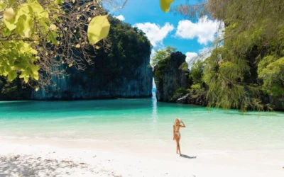 4 ISLAS Y HONG ISLA 360° EN BARCA TRADICIONAL EN KRABI (PRIVADO)