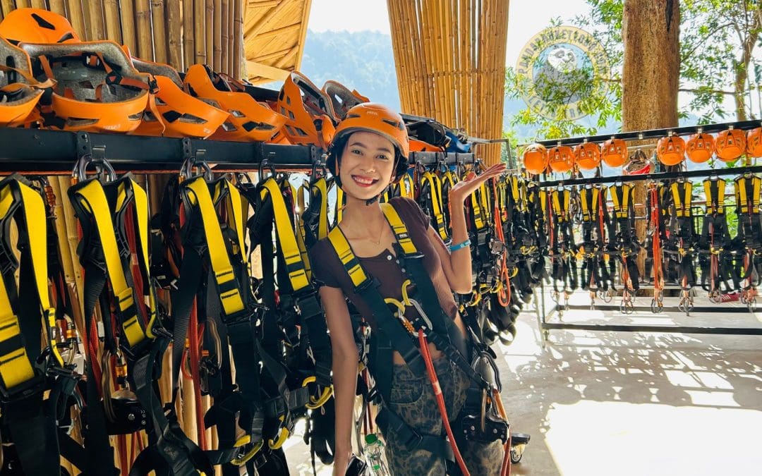 CITY TOUR J: PHUKET OLD TOWN + VIEWPOINT + TEMPLO + ZIPLINE